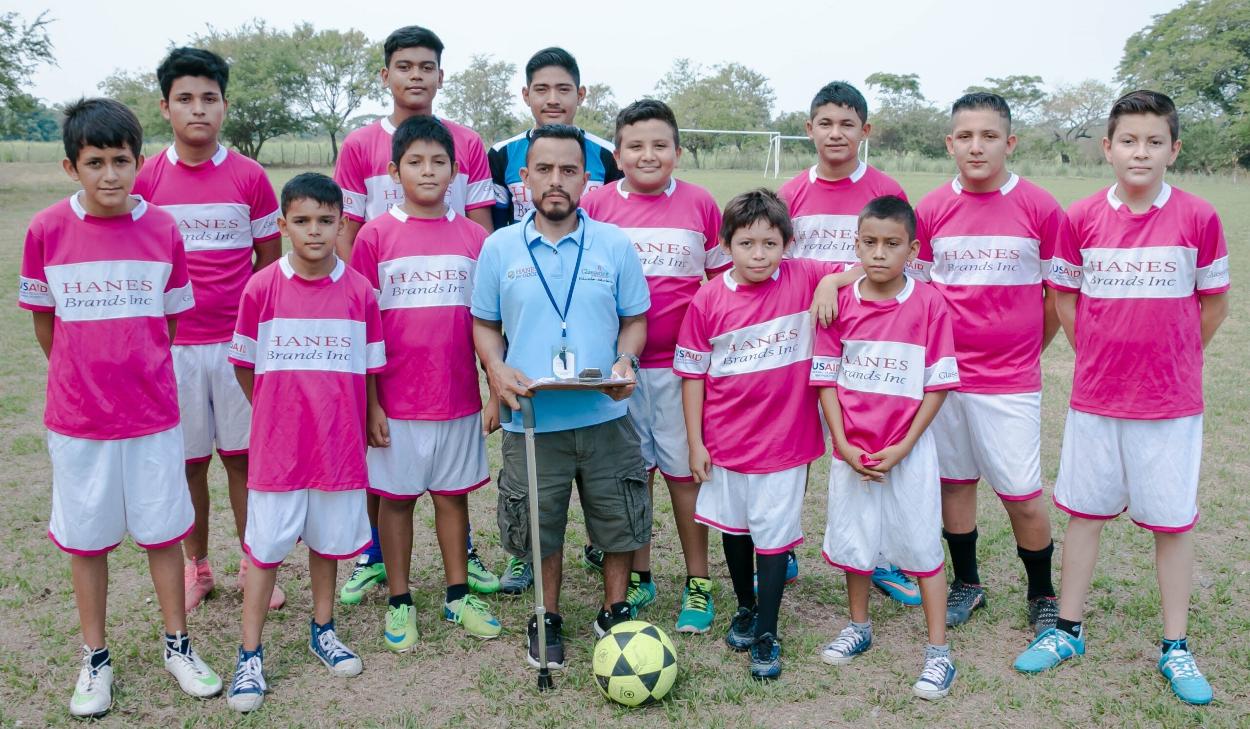 Hanesbrands Earns CSR Award for Supporting At-Risk Youth in El Salvador with Glasswing July 2019